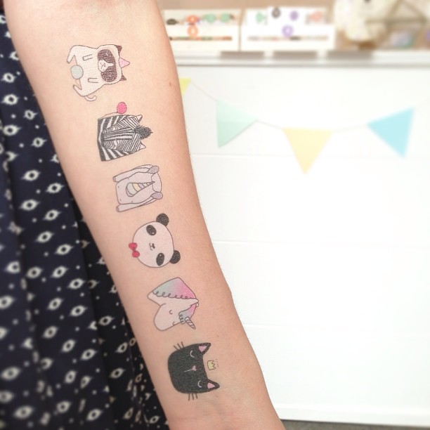 pom-pom-tatuajes-temporales-3