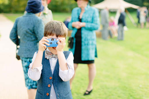 Ideas-para-entretener-niños-en-una-boda-10